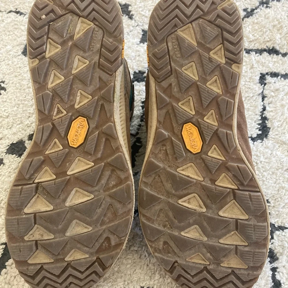 SOLD Merrell Ontario 85 Waterproof Boots - Picture 4 of 6